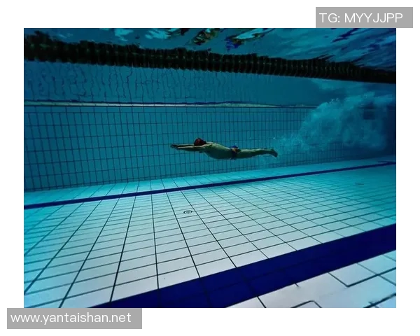 蛙泳中常见错误解析及纠正方法，提升游泳技巧的关键要点