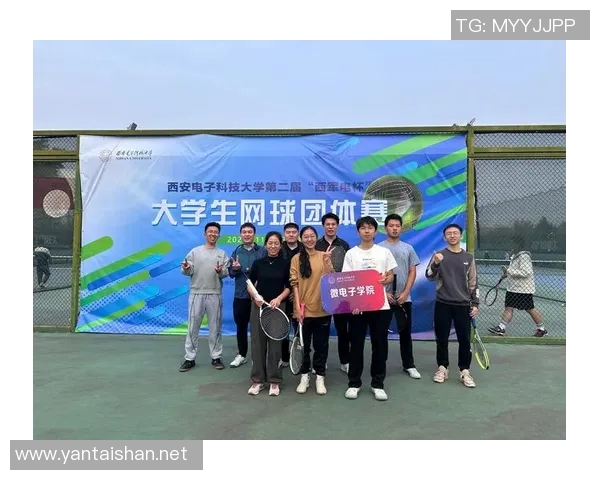 广州网球队的团队协作揭秘:网球巨献背后的默契与拼搏精神 广州网球队的团队协作揭秘:网球巨献背后的默契与拼搏精神