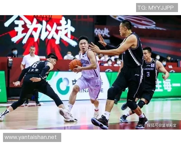 裁判与球员站位对比赛节奏与战术执行的影响分析